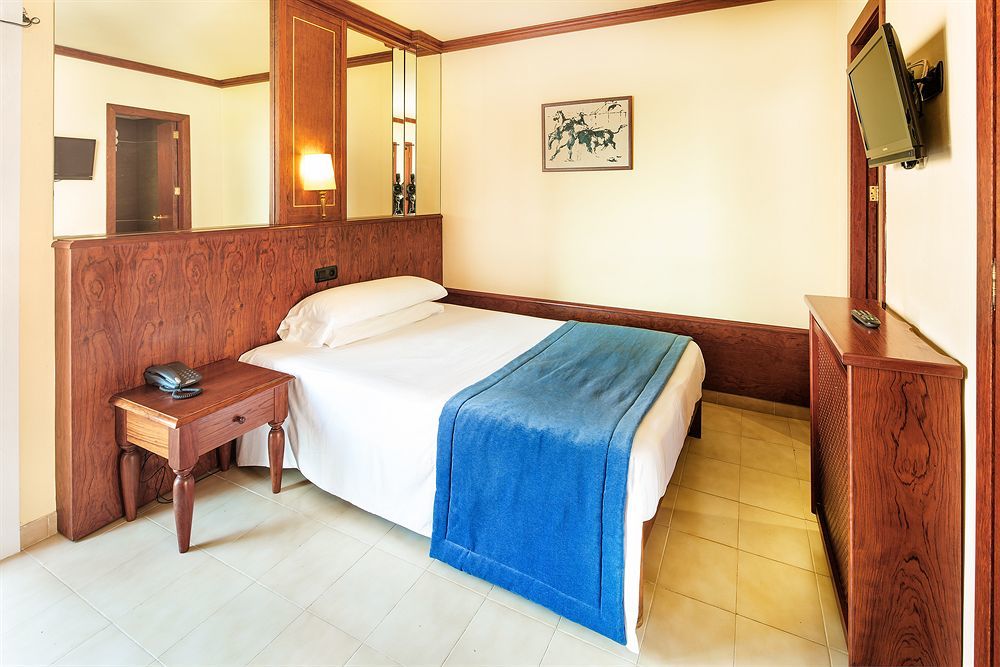 Thb Felip - Adults Only Hotel Porto Cristo Bagian luar foto